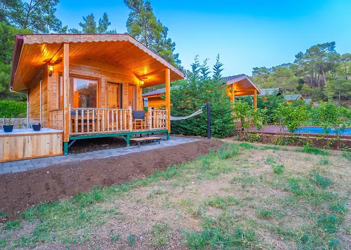 Blue Green Life Bungalow