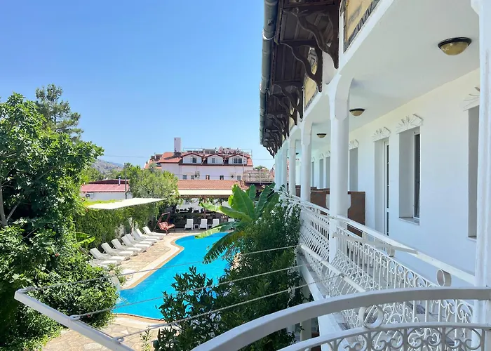 Central Park Otel - Adult Only