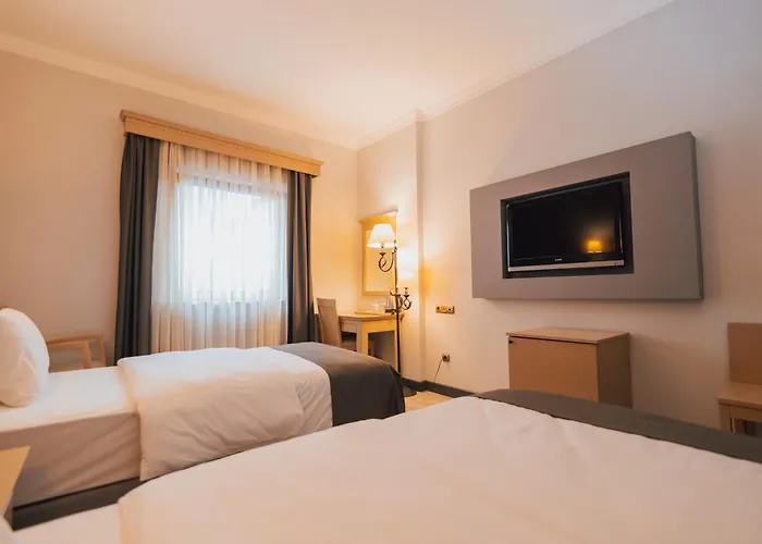 Usta Park Hotel