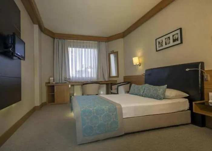 Hotel Basri