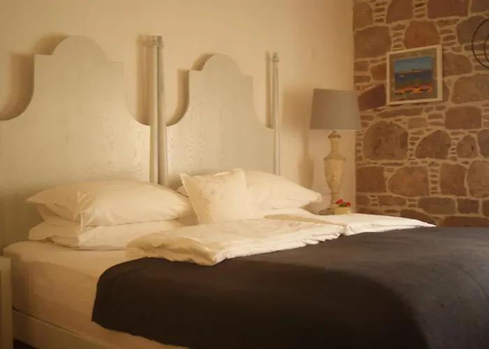 Cunda Lena Otel