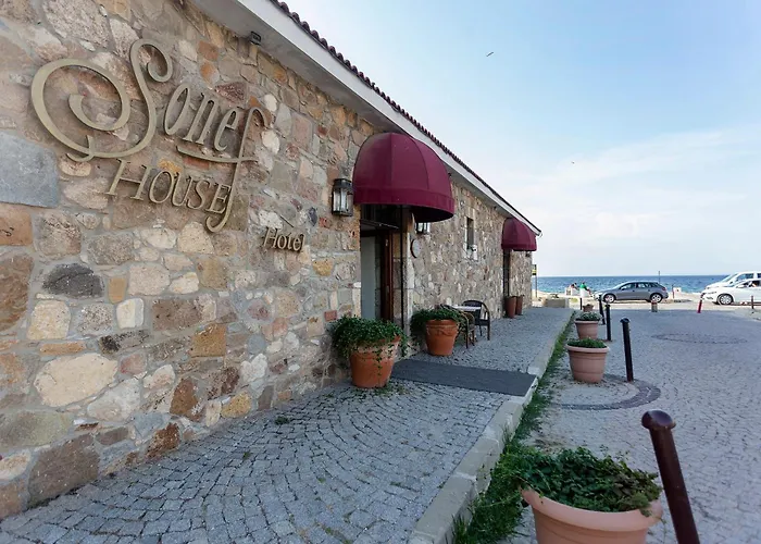 Sonef House
