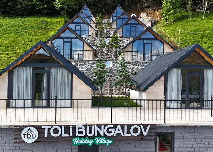 Toli Bungalow