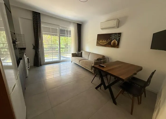Adahan Family Rooms Gocek