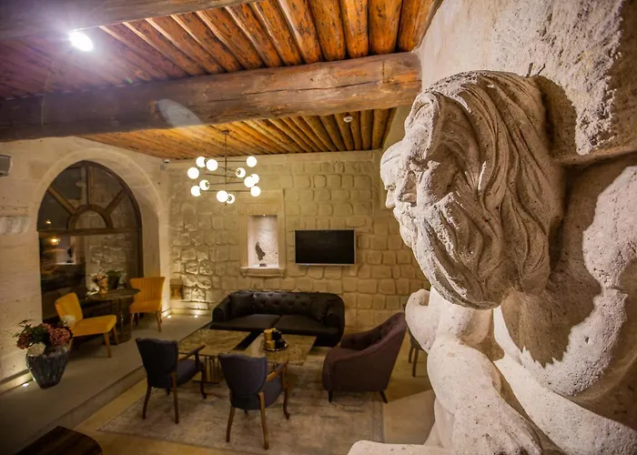 Nino Cave Suites