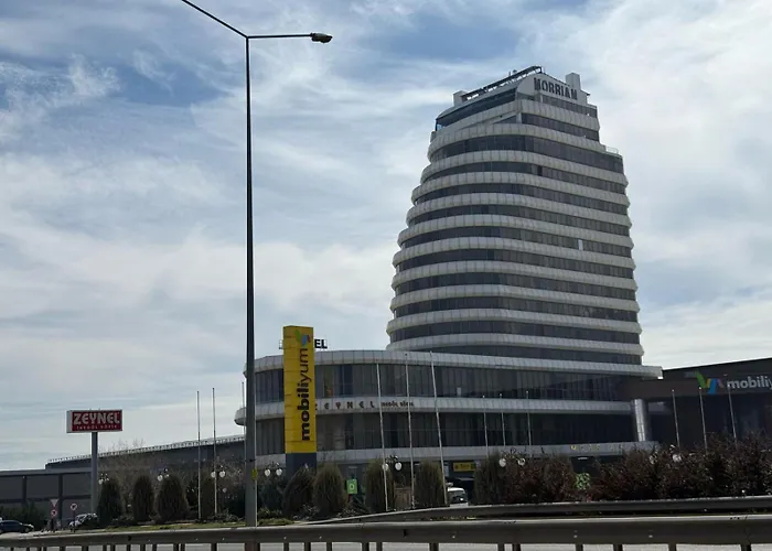 Morrian Hotel