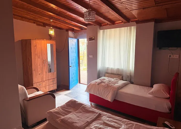 ÖZ Butik Otel Antik Kent Myrleia