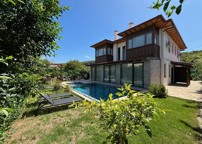 Derya Beach Agullu Villa 4
