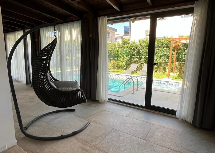 Derya Beach Agullu Villa 4