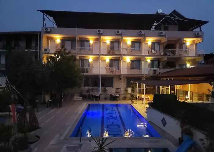 Ozturk Hotel