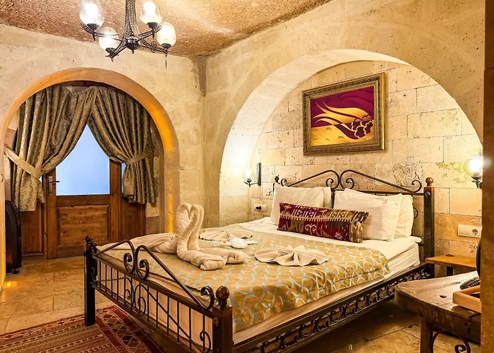 Nomads Cave Hotel & Rooftop