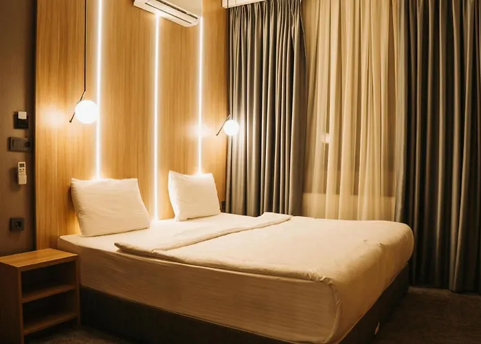Royal Mass Airport Business Hotel