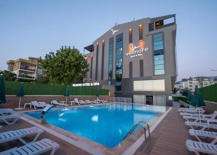 Velmore Hotel & Spa