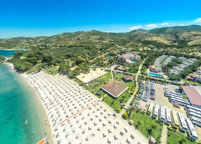 Hanedan Beach