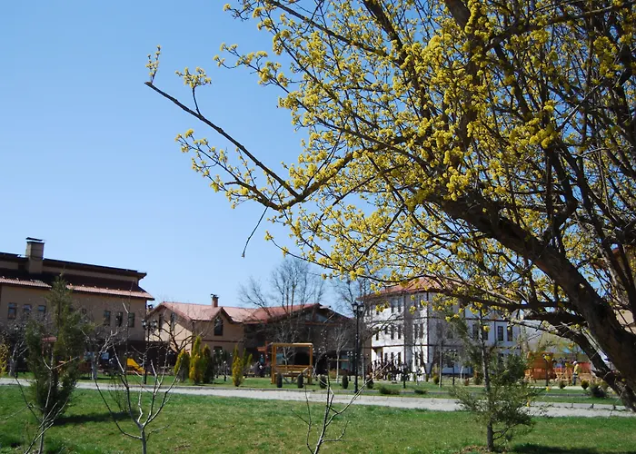 Iksir Resort Town