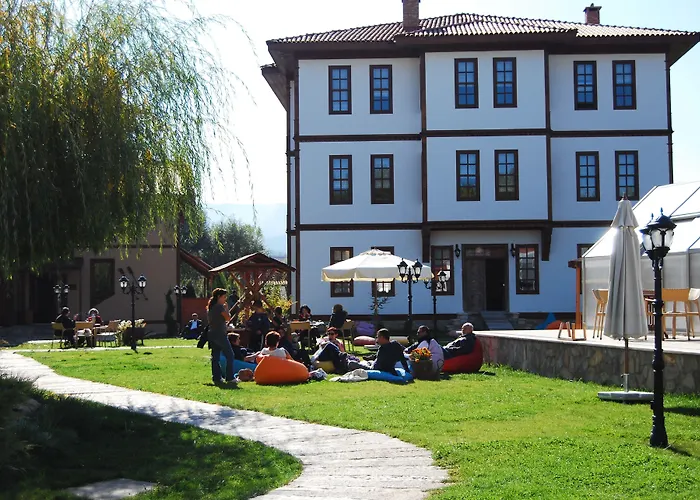 Iksir Resort Town