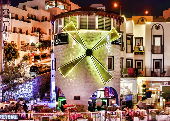 Sky Vela & Suites
