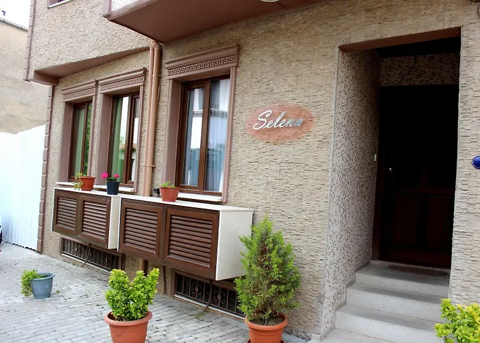 Selena Hotel