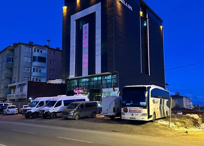 Grand Ağa