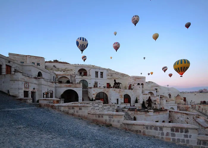 Phocas Cave Suites
