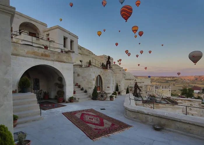 Phocas Cave Suites