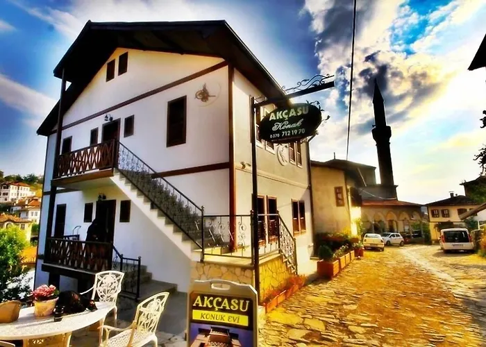 Akcasu Konuk Evi