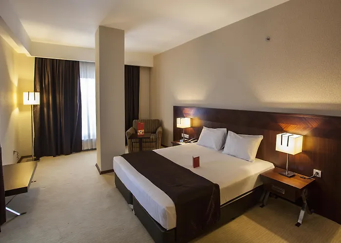 Safir Hotel