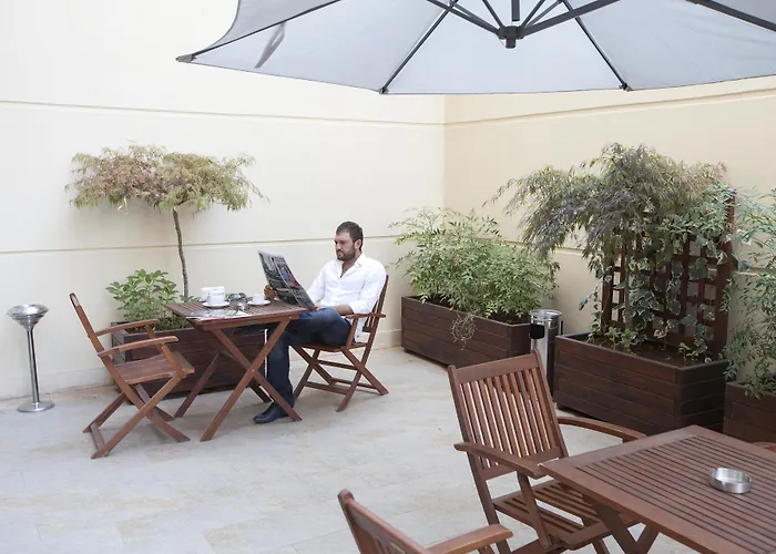 Safir Hotel