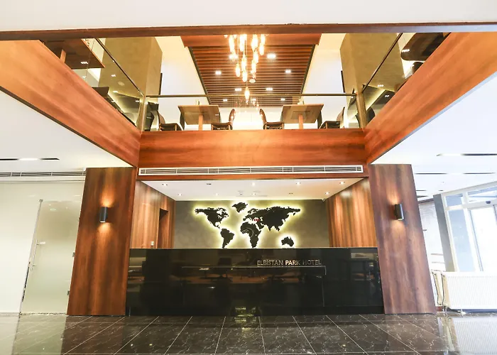Elbi̇Stan Park Hotel