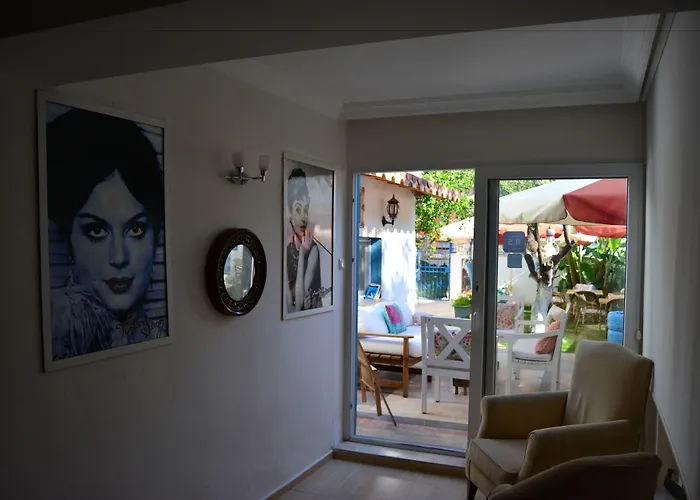 Mavi Butik Apart