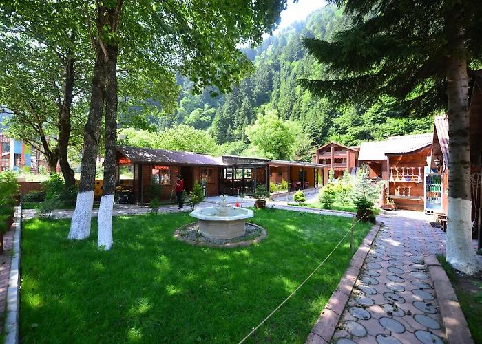 Akyuz Kardesler & Bungalow
