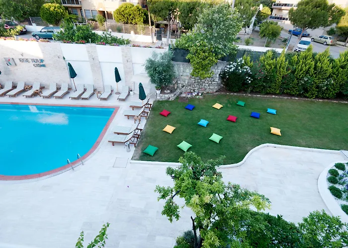 Ege Tulip Cesme