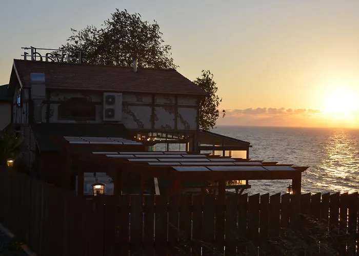 Lıvadı Otel Akçakoca, Türkiye