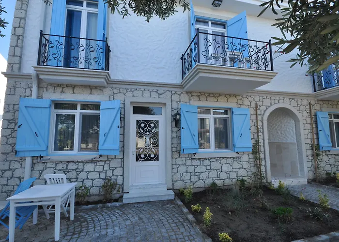 Zeytin Arası Apart Otel