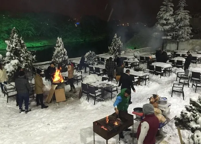 Beyaz Saray Otel