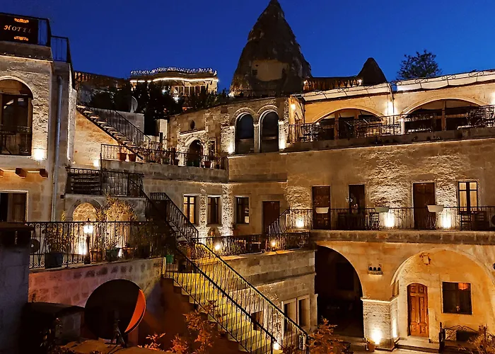 Elegance Cave Suites & Restaurant