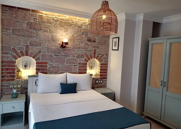 Cunda Rooms Butik Otel