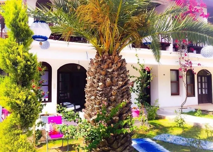 Kiraz Cicegi Butik Otel Akyaka