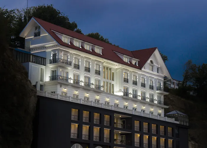 Mell Hotel