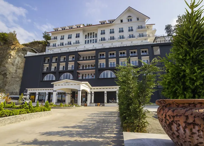 Mell Hotel