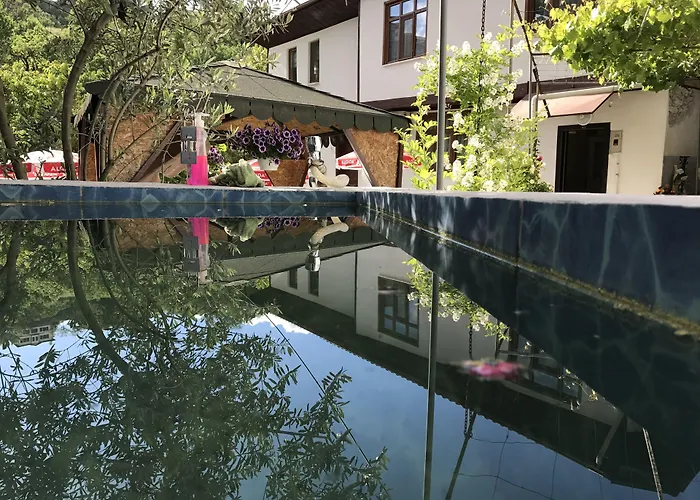 Emiroğlu Konak Otel