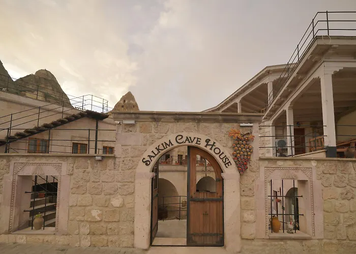 Salkım Cave House