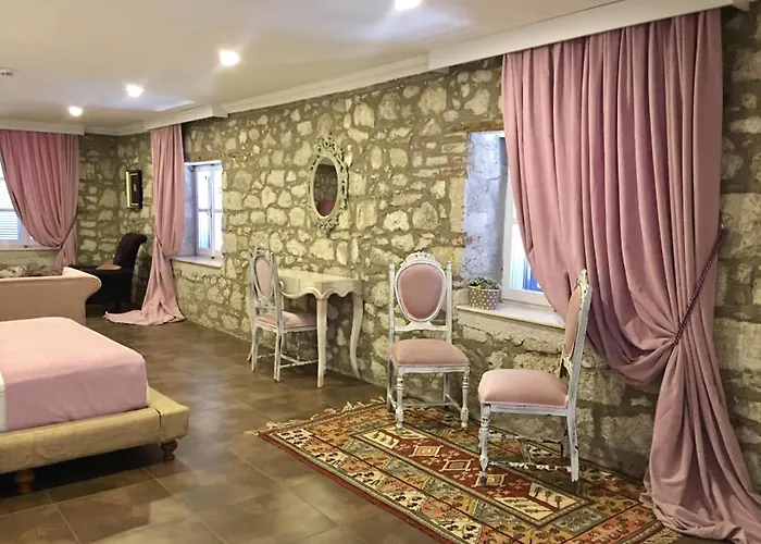 Simira Hotel
