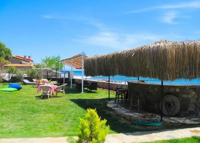 Assos Sardunya Hotel