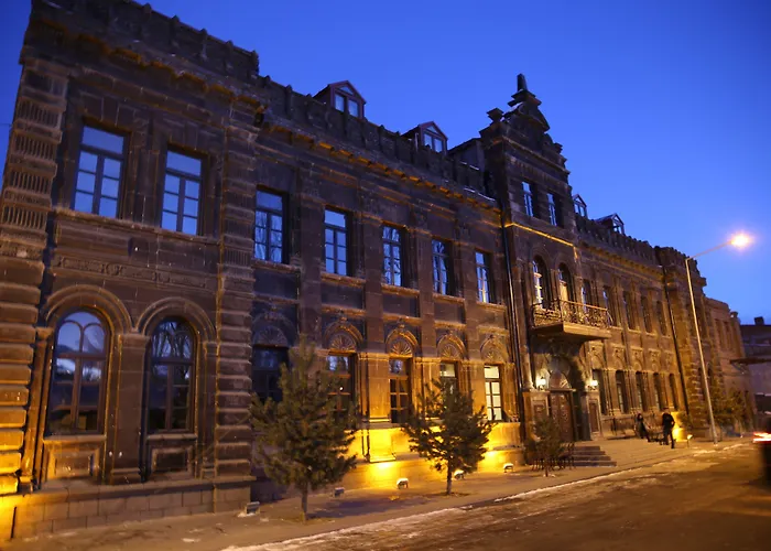 Cheltikov Hotel
