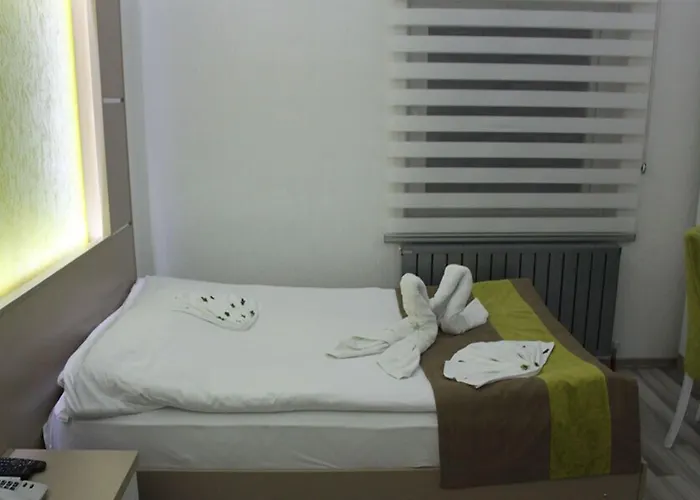Derya Hotel