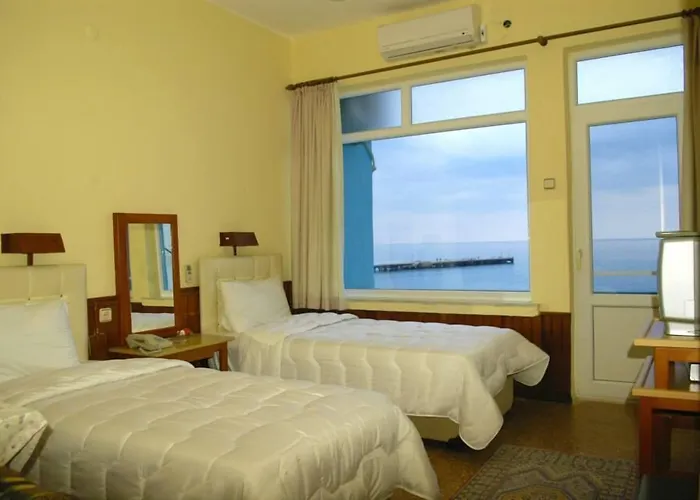 Lades Hotel