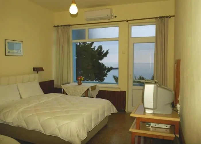 Lades Hotel