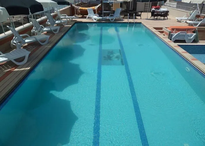 Zeus Hotel