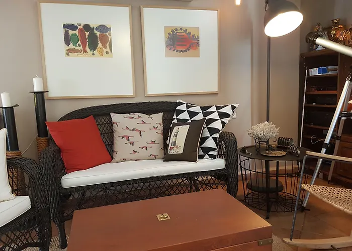 A&B Home Hotel